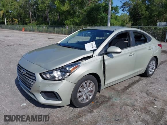 ✅ 2018 Hyundai Accent SE • VIN: 3KPC24A36JE033486 • Lot: 41995147. Wystawiony na IAAI z przebiegiem 75 599 mil. Bezpłatny archiwum sprzedaży aukcyjnych z USA i szczegółowy raport historii pojazdu na DreamBid. Zdjęcie 2.