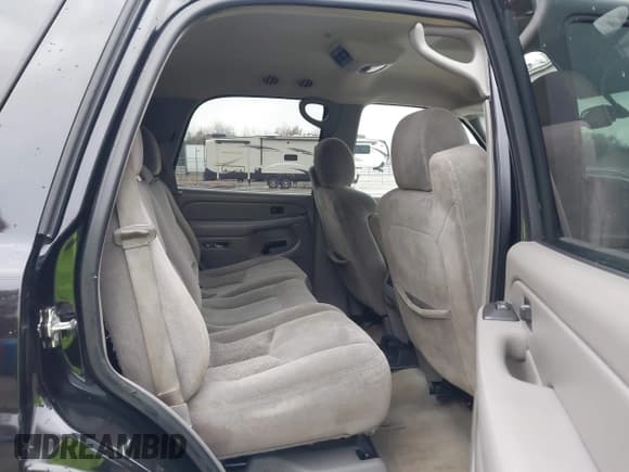 ✅ 2005 Chevrolet Tahoe Z71 • VIN: 1GNEK13T65R271473 • Лот: 43762343. Опубликован ранее на IAAI с пробегом 185 689 миль. Бесплатный доступ к архиву аукционных продаж из США и подробный отчёт об истории автомобиля на DreamBid. Изображение 8.