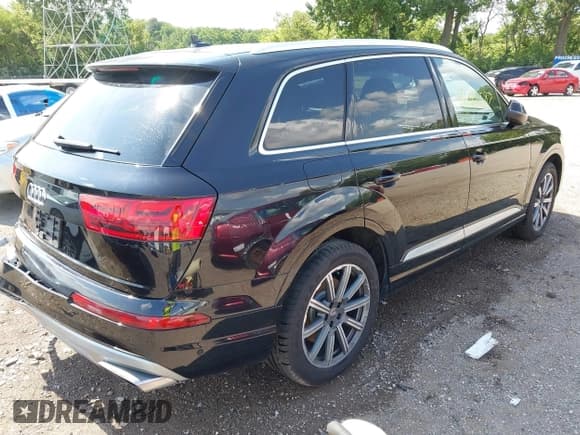 ✅ 2019 Audi Q7 Premium Plus • VIN: WA1LAAF79KD007247 • Лот: 42748587. Опубликован ранее на IAAI с пробегом 94 624 миль. Бесплатный доступ к архиву аукционных продаж из США и подробный отчёт об истории автомобиля на DreamBid. Изображение 4.