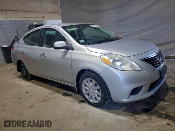 ✅ 2012 Nissan Versa SV • VIN: 3N1CN7AP1CL855285 • Lot: 92763905. Wystawiony na Copart z przebiegiem 153 664 mil. Bezpłatny archiwum sprzedaży aukcyjnych z USA i szczegółowy raport historii pojazdu na DreamBid. Zdjęcie 4.