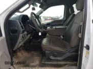 ✅ 2018 Ford F-150 XL • VIN: 1FTFX1E50JFA51674 • Лот: 90908745. Опубликован ранее на Copart с пробегом 243 807 миль. Бесплатный доступ к архиву аукционных продаж из США и подробный отчёт об истории автомобиля на DreamBid. Изображение 7.