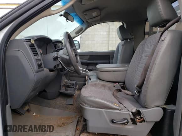 2008 Dodge 1500 ST с VIN 1D7HA16K28J199871, выставлен на аукционе Copart как лот 88220625 с пробегом 111 504 миль миль и Списание • Salvage title. История ставок и продаж доступна на DreamBid. Изображение 7.