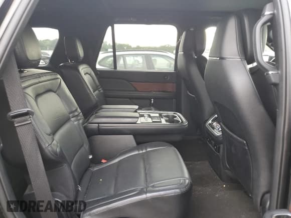 ✅ 2021 Lincoln Navigator Reserve • VIN: 5LMJJ2LT0MEL00965 • Лот: 64056135. Опубликован ранее на Copart с пробегом 76 438 миль. Бесплатный доступ к архиву аукционных продаж из США и подробный отчёт об истории автомобиля на DreamBid. Изображение 11.