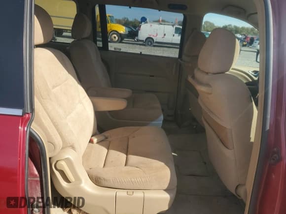 ✅ 2005 Honda Odyssey EX • VIN: 5FNRL38405B404688 • Lot: 91181665. Listed on Copart with 227,074 mi. Free auction sales archive from the USA and detailed vehicle history report at DreamBid. Image 11.