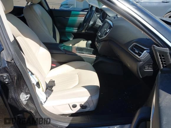 ✅ 2014 Maserati Ghibli • VIN: ZAM57XSA6E1087545 • Lot: 43185040. Listed on IAAI with 79,498 mi. Free auction sales archive from the USA and detailed vehicle history report at DreamBid. Image 5.