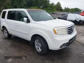 ✅ 2012 Honda Pilot EX-L • VIN: 5FNYF3H60CB044176 • Lot: 43120771. Listed on IAAI with 270,243 mi. Free auction sales archive from the USA and detailed vehicle history report at DreamBid. Image 1.