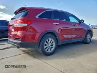 ✅ 2016 Kia Sorento LX • VIN: 5XYPG4A50GG178751 • Лот: 93388105. Опубликован ранее на Copart с пробегом 177 114 миль. Бесплатный доступ к архиву аукционных продаж из США и подробный отчёт об истории автомобиля на DreamBid. Изображение 3.