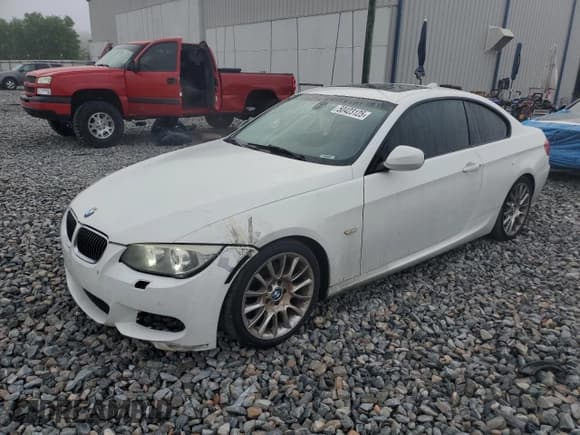 ✅ 2013 BMW 3 Series 328i • VIN: WBAKE3C51DE771219 • Lot: 50423125. Listed on Copart with 205,379 mi. Free auction sales archive from the USA and detailed vehicle history report at DreamBid. Image 1.