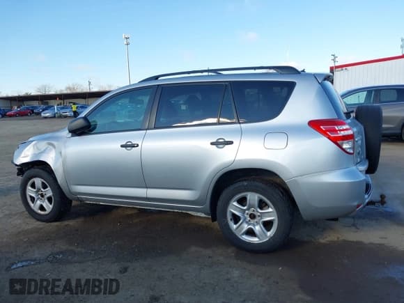 ✅ 2010 Toyota RAV4 • VIN: 2T3BK4DVXAW031057 • Лот: 43790673. Опубликован ранее на IAAI с пробегом 220 403 миль. Бесплатный доступ к архиву аукционных продаж из США и подробный отчёт об истории автомобиля на DreamBid. Изображение 15.