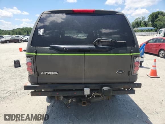 ✅ 2005 Ford Excursion Eddie Bauer • VIN: 1FMSU45P95EA57491 • Lot: 65536275. Wystawiony na Copart z przebiegiem 313 719 mil. Bezpłatny archiwum sprzedaży aukcyjnych z USA i szczegółowy raport historii pojazdu na DreamBid. Zdjęcie 6.