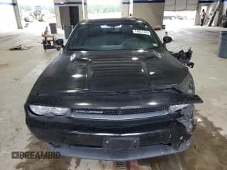 ✅ 2012 Dodge Challenger SXT • VIN: 2C3CDYAG9CH180210 • Lot: 74031254. Wystawiony na Copart z przebiegiem 184 028 mil. Bezpłatny archiwum sprzedaży aukcyjnych z USA i szczegółowy raport historii pojazdu na DreamBid. Zdjęcie 5.