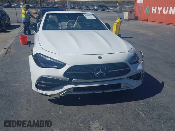 ✅ 2024 Mercedes-Benz CLE 300 • VIN: W1KMK4HB1RF041634 • Lot: 42249607. Wystawiony na IAAI z przebiegiem 1 535 mil. Bezpłatny archiwum sprzedaży aukcyjnych z USA i szczegółowy raport historii pojazdu na DreamBid. Zdjęcie 6.