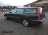 ✅ 2002 Volvo V70 • VIN: YV1SW61R621262281 • Лот: 87211344. Опубликован ранее на Copart с пробегом 279 549 миль. Бесплатный доступ к архиву аукционных продаж из США и подробный отчёт об истории автомобиля на DreamBid. Изображение 2.
