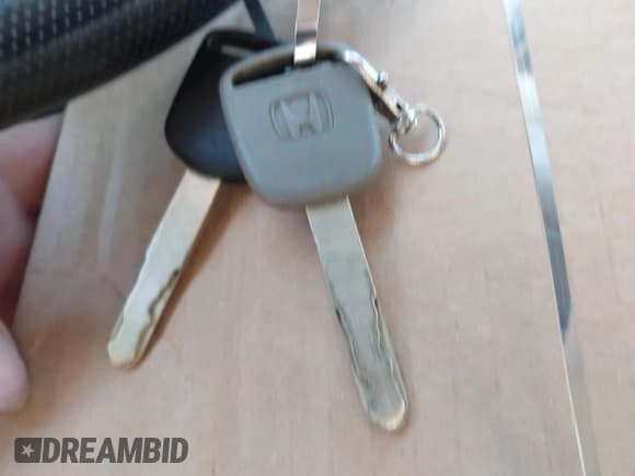 ✅ 2010 Honda Civic EX-L • VIN: 2HGFA1F97AH525638 • Lot: 43210703. Listed on IAAI with 165,909 mi. Free auction sales archive from the USA and detailed vehicle history report at DreamBid. Image 11.