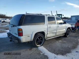 ✅ 2004 Chevrolet Suburban LS • VIN: 1GNFK16Z94J105949 • Лот: 45731425. Опубликован ранее на Copart с пробегом 196 982 миль. Бесплатный доступ к архиву аукционных продаж из США и подробный отчёт об истории автомобиля на DreamBid. Изображение 3.