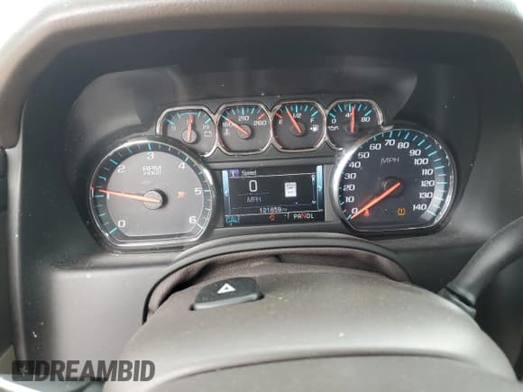 ✅ 2018 Chevrolet Suburban LT • VIN: 1GNSCHKC4JR249122 • Лот: 81604185. Опубликован ранее на Copart с пробегом 121 859 миль. Бесплатный доступ к архиву аукционных продаж из США и подробный отчёт об истории автомобиля на DreamBid. Изображение 9.