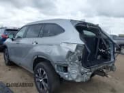 ✅ 2024 Toyota Highlander XLE • VIN: 5TDKDRBH4RS541051 • Лот: 43385217. Опубликован ранее на IAAI с пробегом 17 943 миль. Бесплатный доступ к архиву аукционных продаж из США и подробный отчёт об истории автомобиля на DreamBid. Изображение 3.
