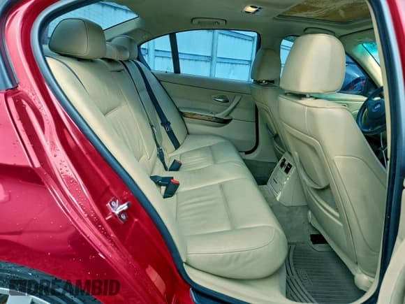 ✅ 2006 BMW 3 Series 325i • VIN: WBAVB13506KR58966 • Lot: 95714645. Listed on Copart with Not provided. Free auction sales archive from the USA and detailed vehicle history report at DreamBid. Image 10.