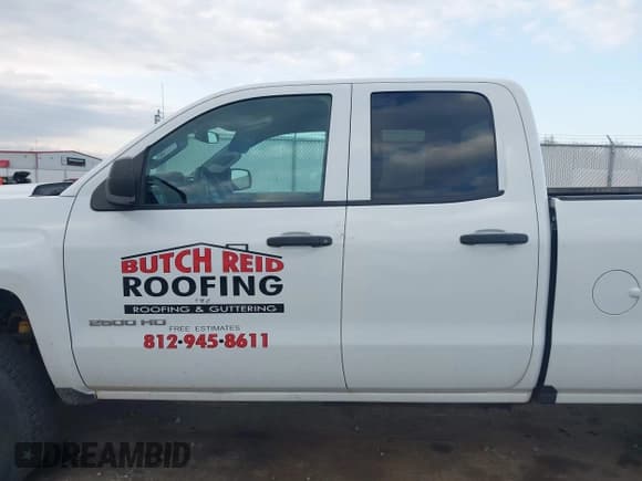 ✅ 2017 Chevrolet Silverado 2500HD Work Truck • VIN: 1GC2CUEGXHZ302190 • Lot: 42050349. Wystawiony na IAAI z przebiegiem 213 413 mil. Bezpłatny archiwum sprzedaży aukcyjnych z USA i szczegółowy raport historii pojazdu na DreamBid. Zdjęcie 14.