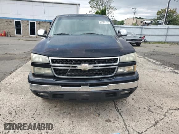 ✅ 2006 Chevrolet Silverado 1500 LT1 • VIN: 1GCEK14V06E252421 • Лот: 69180135. Опубликован ранее на Copart с пробегом 133 674 миль. Бесплатный доступ к архиву аукционных продаж из США и подробный отчёт об истории автомобиля на DreamBid. Изображение 5.