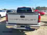 2002 Chevrolet Silverado 2500HD LS с VIN 1GCHK29U92E115555, выставлен на аукционе IAAI как лот 43448571 с пробегом 183 076 миль миль и . История ставок и продаж доступна на DreamBid. Изображение 16.