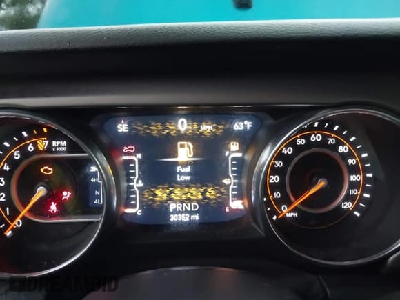 ✅ 2020 Jeep Wrangler Unlimited Sport S • VIN: 1C4HJXDG3LW325713 • Lot: 39818210. Listed on IAAI with 30,352 mi. Free auction sales archive from the USA and detailed vehicle history report at DreamBid. Image 7.