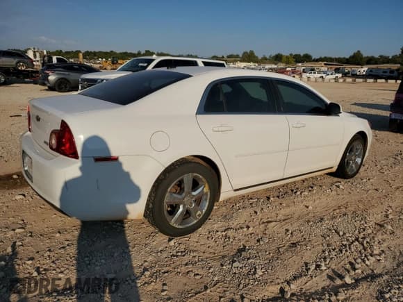 ✅ 2010 Chevrolet Malibu 2LT • VIN: 1G1ZD5E0XAF140095 • Lot: 74984094. Listed on Copart with 201,966 mi. Free auction sales archive from the USA and detailed vehicle history report at DreamBid. Image 3.