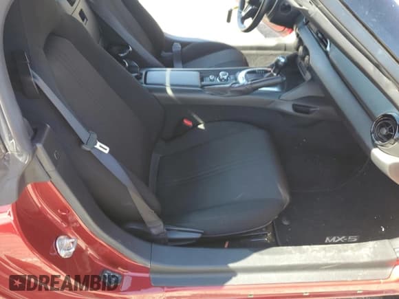 ✅ 2019 Mazda MX-5 Miata Sport • VIN: JM1NDAB77K0303256 • Lot: 61095935. Listed on Copart with 18,480 mi. Free auction sales archive from the USA and detailed vehicle history report at DreamBid. Image 10.