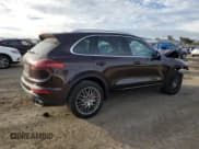 ✅ 2018 Porsche Cayenne S • VIN: WP1AB2A26JLA60017 • Лот: 36347683. Опубликован ранее на Copart с пробегом 39 672 миль. Бесплатный доступ к архиву аукционных продаж из США и подробный отчёт об истории автомобиля на DreamBid. Изображение 3.