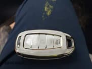 ✅ 2022 Hyundai Palisade Limited • VIN: KM8R54HE9NU472774 • Лот: 41218330. Опубликован ранее на IAAI с пробегом 57 260 миль. Бесплатный доступ к архиву аукционных продаж из США и подробный отчёт об истории автомобиля на DreamBid. Изображение 11.