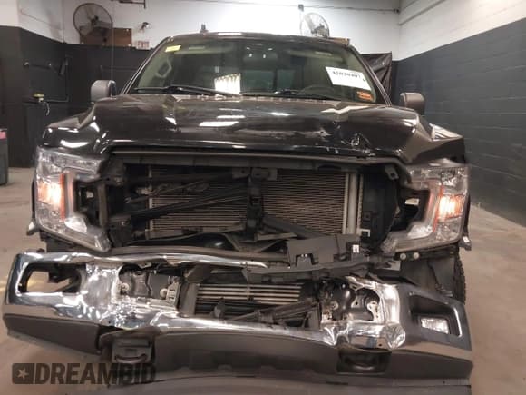 ✅ 2020 Ford F-150 XL • VIN: 1FTEX1EP6LFA29582 • Lot: 42030407. Listed on IAAI with 125,035 mi. Free auction sales archive from the USA and detailed vehicle history report at DreamBid. Image 6.