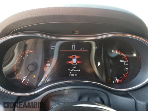 ✅ 2015 Dodge Durango R/T • VIN: 1C4SDJCT8FC715236 • Лот: 64631915. Опубликован ранее на Copart с пробегом 101 993 миль. Бесплатный доступ к архиву аукционных продаж из США и подробный отчёт об истории автомобиля на DreamBid. Изображение 9.