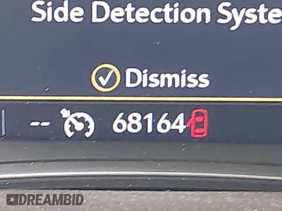 ✅ 2021 Chevrolet Traverse LT Cloth • VIN: 1GNERGKWXMJ106842 • Lot: 42844722. Wystawiony na IAAI z przebiegiem 68 164 mil. Bezpłatny archiwum sprzedaży aukcyjnych z USA i szczegółowy raport historii pojazdu na DreamBid. Zdjęcie 16.