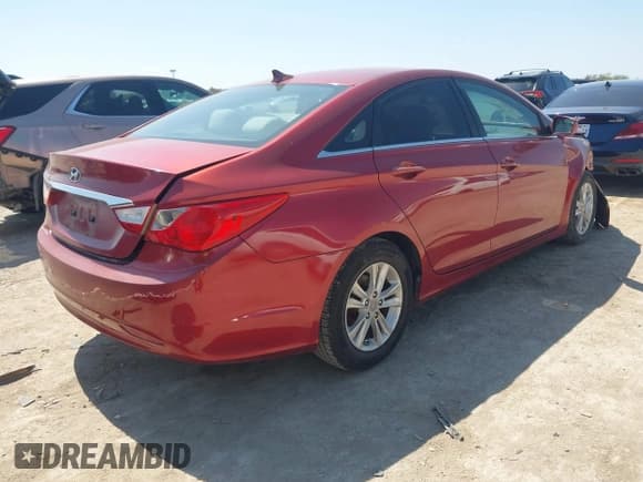 ✅ 2011 Hyundai Sonata GLS • VIN: 5NPEB4AC7BH213811 • Лот: 43150390. Опубликован ранее на IAAI с пробегом 122 155 миль. Бесплатный доступ к архиву аукционных продаж из США и подробный отчёт об истории автомобиля на DreamBid. Изображение 4.