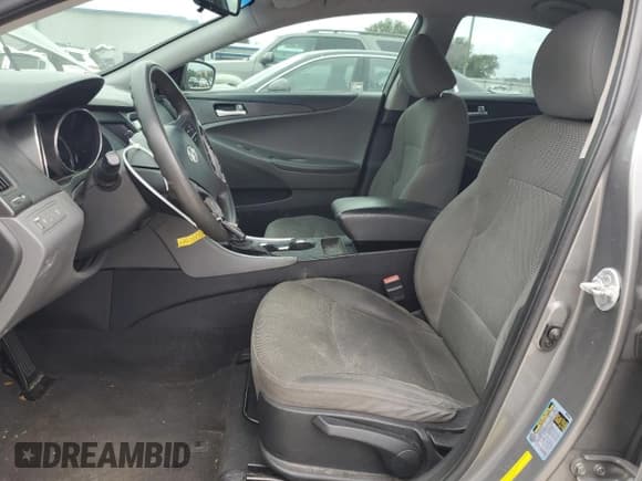 ✅ 2013 Hyundai Sonata GLS • VIN: 5NPEB4AC5DH732066 • Lot: 71598724. Listed on Copart with 145,215 mi. Free auction sales archive from the USA and detailed vehicle history report at DreamBid. Image 7.