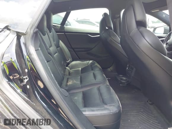 ✅ 2019 Tesla Model S 75D • VIN: 5YJSA1E25KF311319 • Лот: 43009074. Опубликован ранее на IAAI с пробегом 81 285 миль. Бесплатный доступ к архиву аукционных продаж из США и подробный отчёт об истории автомобиля на DreamBid. Изображение 8.