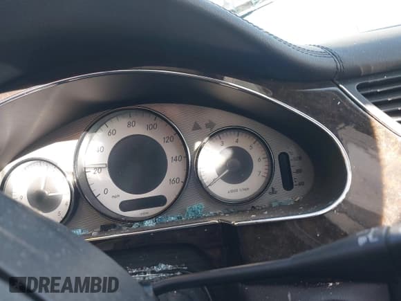 ✅ 2009 Mercedes-Benz CLS 550 • VIN: WDDDJ72X29A143045 • Лот: 41872711. Опубликован ранее на IAAI с пробегом Не указан. Бесплатный доступ к архиву аукционных продаж из США и подробный отчёт об истории автомобиля на DreamBid. Изображение 7.