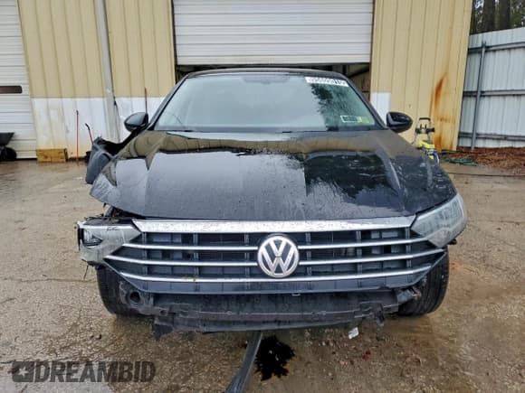 ✅ 2021 Volkswagen Jetta S • VIN: 3VWC57BU6MM042213 • Lot: 95609015. Wystawiony na Copart z przebiegiem 87 488 mil. Bezpłatny archiwum sprzedaży aukcyjnych z USA i szczegółowy raport historii pojazdu na DreamBid. Zdjęcie 5.