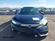 ✅ 2017 Honda Civic Touring • VIN: 19XFC1F97HE024456 • Lot: 43241274. Wystawiony na IAAI z przebiegiem 181 400 mil. Bezpłatny archiwum sprzedaży aukcyjnych z USA i szczegółowy raport historii pojazdu na DreamBid. Zdjęcie 12.