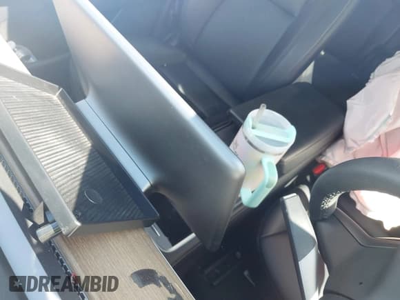 ✅ 2023 Tesla Model Y Long Range • VIN: 7SAYGDEE8PF847017 • Lot: 43237209. Listed on IAAI with Not provided. Free auction sales archive from the USA and detailed vehicle history report at DreamBid. Image 16.