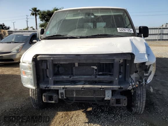✅ 2014 Ford Econoline Passenger XL • VIN: 1FBSS3BL1EDA85723 • Lot: 53297125. Wystawiony na Copart z przebiegiem 245 566 mil. Bezpłatny archiwum sprzedaży aukcyjnych z USA i szczegółowy raport historii pojazdu na DreamBid. Zdjęcie 5.