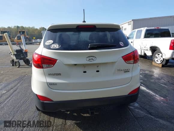 ✅ 2011 Hyundai Tucson GLS • VIN: KM8JU3AC3BU236992 • Лот: 41928240. Размещён на IAAI с пробегом 94 936 миль миль. Получите бесплатный доступ к архиву аукционных продаж из США и посмотрите подробный отчёт об истории автомобиля на DreamBid. Изображение 16.