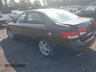 2007 Hyundai Sonata SE with VIN 5NPEU46F37H159248, listed as a IAAI auction lot 43221447 with Not provided miles and . Bid and sale history available at DreamBid. Image 3.