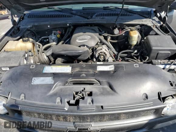 2001 Chevrolet Silverado 1500 LT z VIN 1GCEC19T01Z169707, wystawiony jako Copart lot #60702145 z przebiegiem 331 582 mil mil oraz Czysty tytuł • Clean title. Historia ofert i sprzedaży dostępna na DreamBid. Obrazek 11.