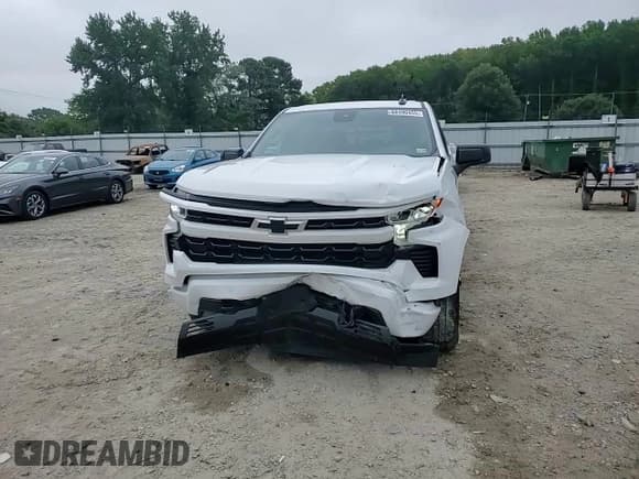 ✅ 2022 Chevrolet Silverado 1500 RST • VIN: 1GCUDEED3NZ621847 • Лот: 68490455. Опубликован ранее на Copart с пробегом 55 824 миль. Бесплатный доступ к архиву аукционных продаж из США и подробный отчёт об истории автомобиля на DreamBid. Изображение 13.