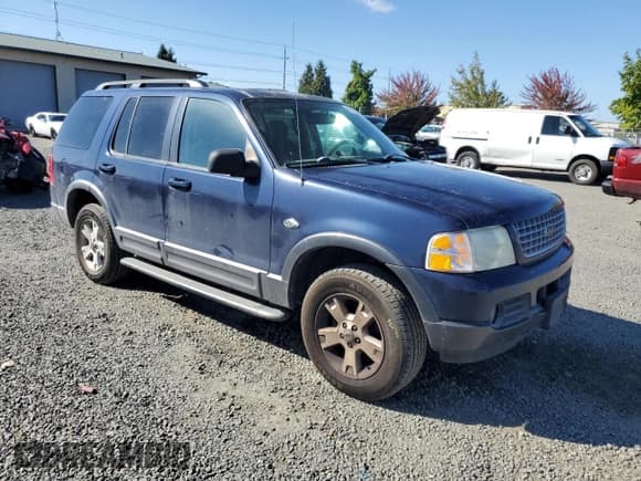 ✅ 2003 Ford Explorer XLT • VIN: 1FMDU73K03UA35738 • Lot: 81672655. Wystawiony na Copart z przebiegiem 187 996 mil. Bezpłatny archiwum sprzedaży aukcyjnych z USA i szczegółowy raport historii pojazdu na DreamBid. Zdjęcie 4.