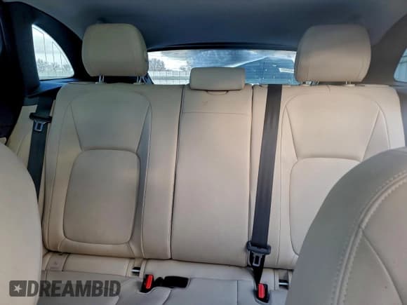 ✅ 2019 Jaguar F-Pace 25t Premium • VIN: SADCJ2FX9KA365823 • Lot: 95404975. Wystawiony na Copart z przebiegiem 119 062 mil. Bezpłatny archiwum sprzedaży aukcyjnych z USA i szczegółowy raport historii pojazdu na DreamBid. Zdjęcie 10.