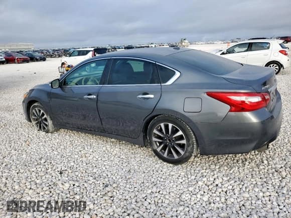 ✅ 2017 Nissan Altima SL • VIN: 1N4AL3APXHC108229 • Lot: 92806575. Wystawiony na Copart z przebiegiem 81 025 mil. Bezpłatny archiwum sprzedaży aukcyjnych z USA i szczegółowy raport historii pojazdu na DreamBid. Zdjęcie 2.