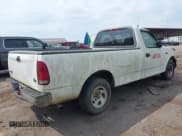 ✅ 2004 Ford F-150 XL • VIN: 2FTRF17294CA28591 • Лот: 43178008. Опубликован ранее на IAAI с пробегом 230 012 миль. Бесплатный доступ к архиву аукционных продаж из США и подробный отчёт об истории автомобиля на DreamBid. Изображение 4.