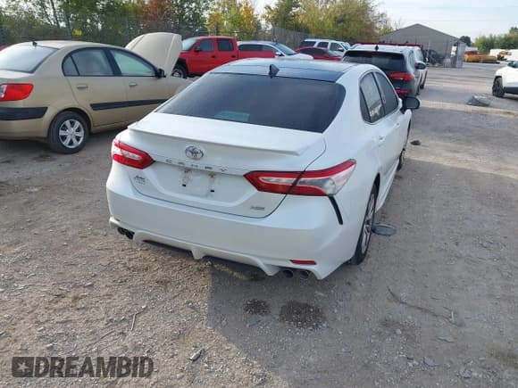 ✅ 2020 Toyota Camry XSE • VIN: 4T1K61AK7LU399172 • Lot: 43341537. Wystawiony na IAAI z przebiegiem 46 379 mil. Bezpłatny archiwum sprzedaży aukcyjnych z USA i szczegółowy raport historii pojazdu na DreamBid. Zdjęcie 4.
